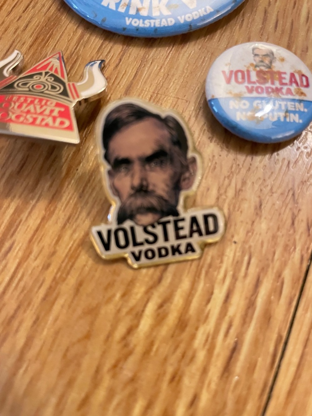 Vintage style Volstad/Krogstad Promotional Pin Set m - Picture 2 of 4